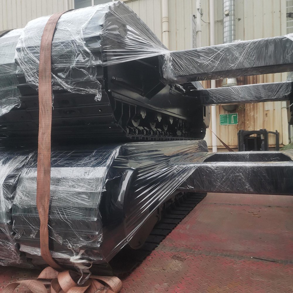 track undercarriages for sany are loading for delivery (2)